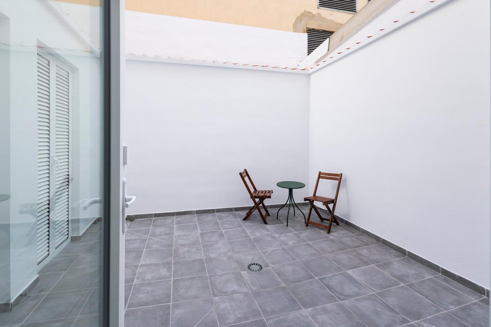La Casa De La Pintora By Concept Flats Lägenhet Valencia Exteriör bild